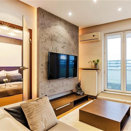 Lupoapartments Krolewska Penthouse Mandoria Parking Dostep Na Kod 우치 외부 사진
